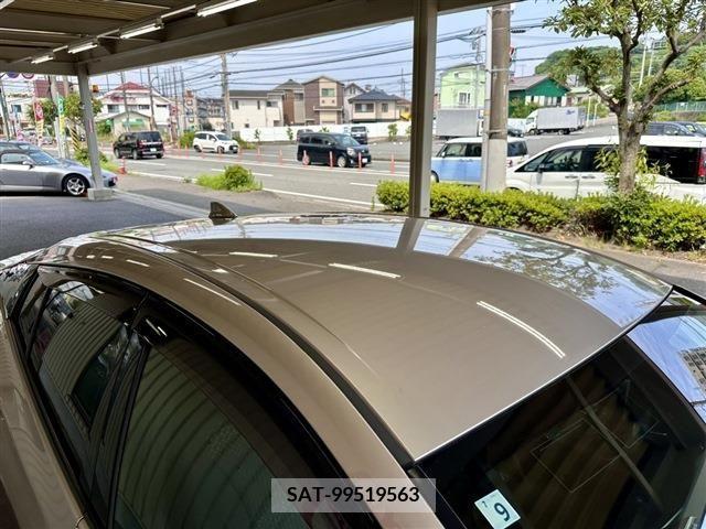 Toyota PRIUS 2017-01 329382-14