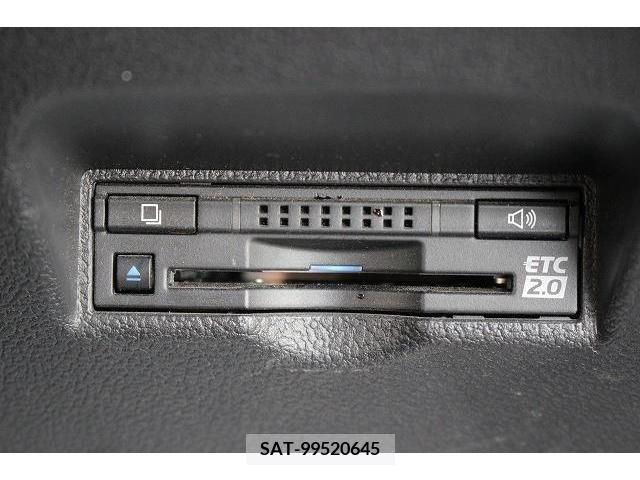 Toyota PRIUS PHV 2017-12 236931-4