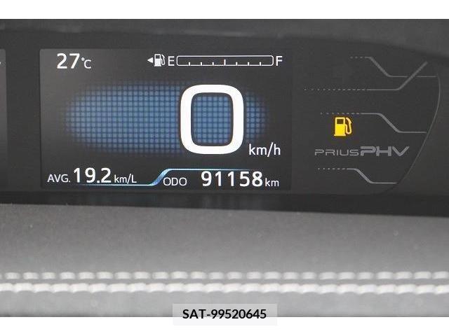 Toyota PRIUS PHV 2017-12 236931-18