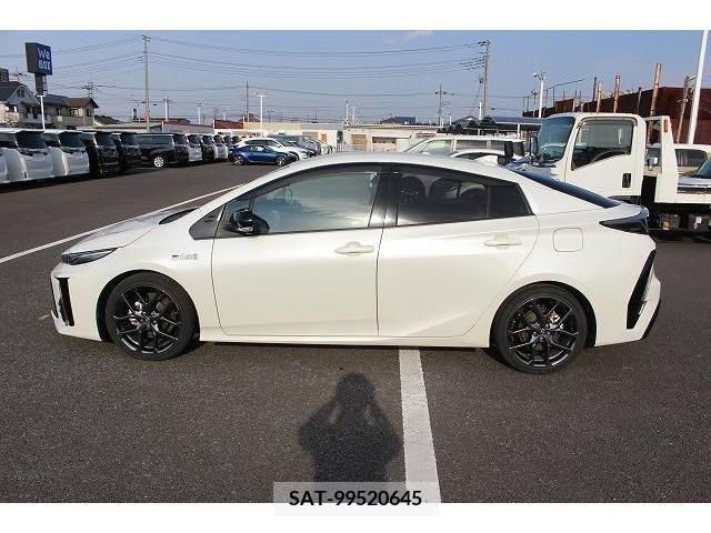 Toyota PRIUS PHV 2017-12 236931-6