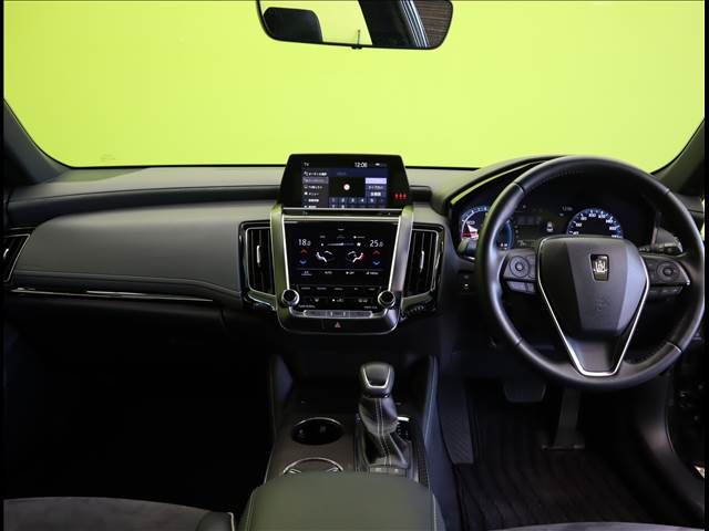 Toyota CROWN SEDAN 2019-09 194785-2