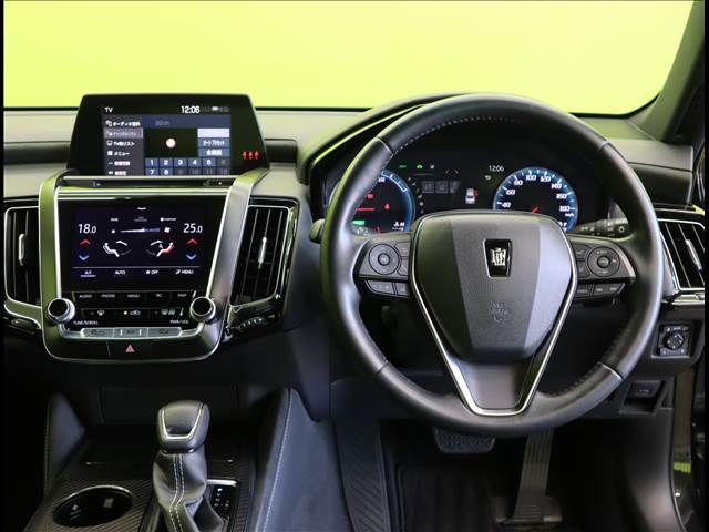 Toyota CROWN SEDAN 2019-09 194785-19