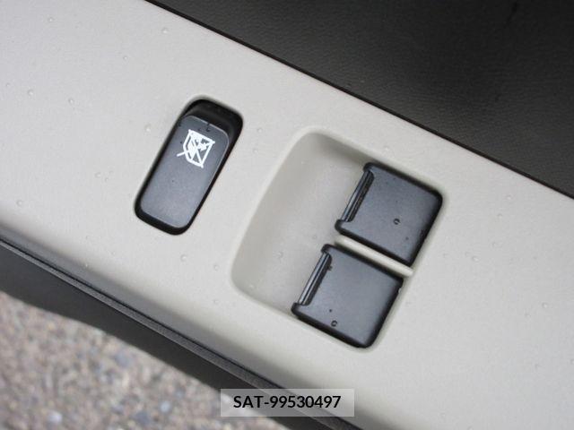 Suzuki ALTO 2019-03 325603-8