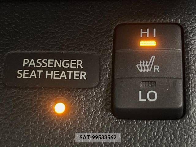Toyota PRIUS 2016-08 246588-8