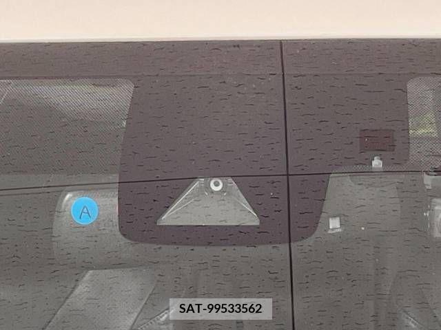 Toyota PRIUS 2016-08 246588-2
