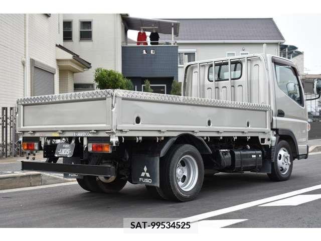 Mitsubishi CANTER 2011-12 212824-6