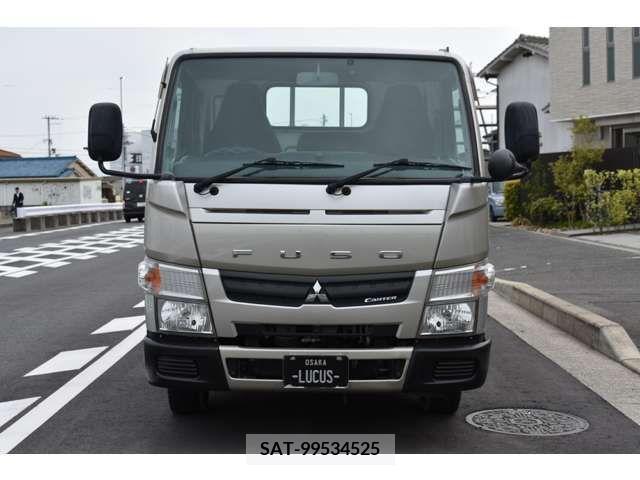 Mitsubishi CANTER 2011-12 212824-5