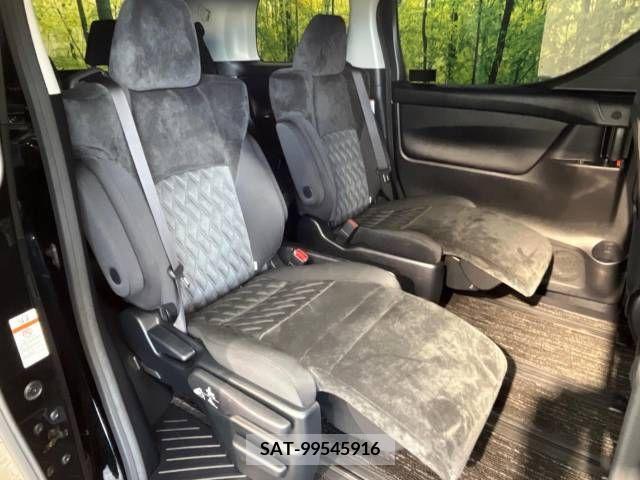 Toyota VELLFIRE 2019-03 369789-9