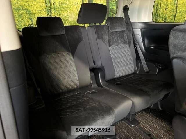 Toyota VELLFIRE 2019-03 369789-10