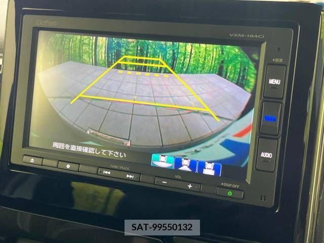 Honda N BOX CUSTOM 2018-02 280061-2