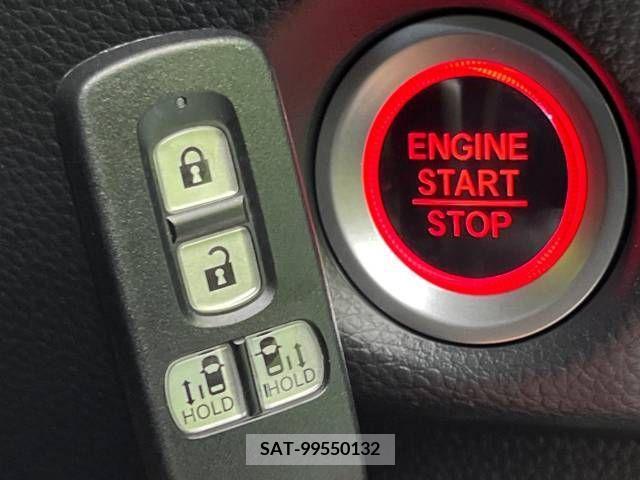 Honda N BOX CUSTOM 2018-02 280061-5