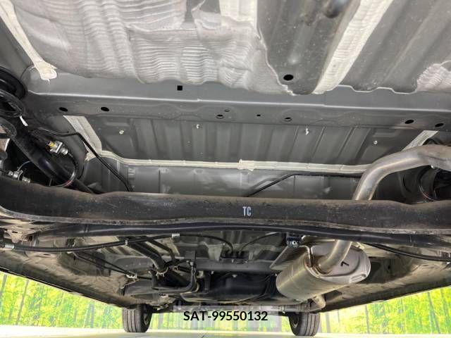 Honda N BOX CUSTOM 2018-02 280061-17