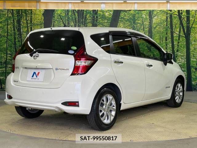 Nissan NOTE 2017-01 279920-17