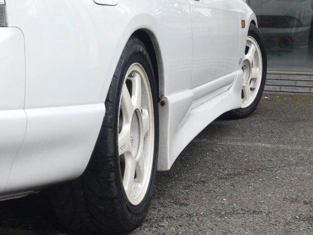 Nissan SKYLINE COUPE 1997-02 7016-8