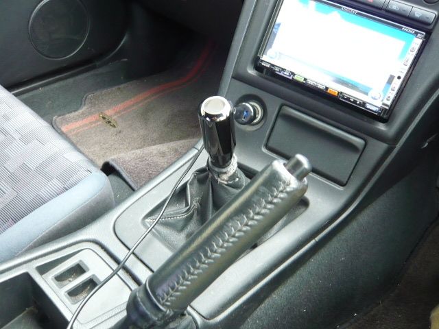 Nissan SKYLINE COUPE 1997-02 7016-24