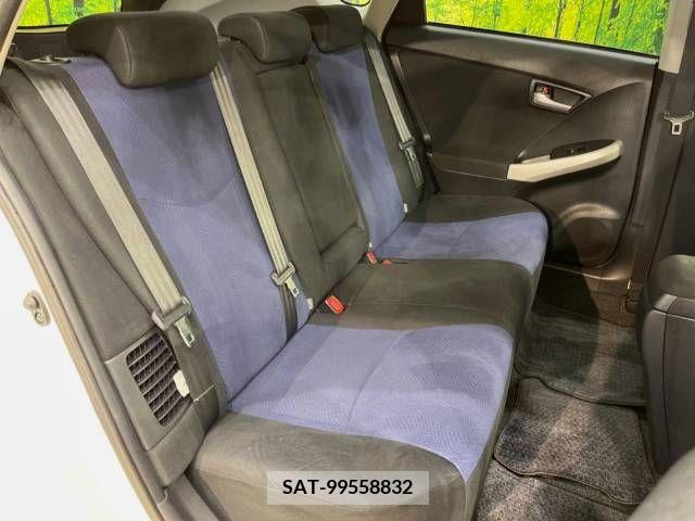 Toyota PRIUS 2013-11 255372-9