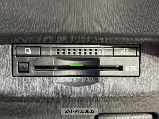 Toyota PRIUS 2013-11 255372-5