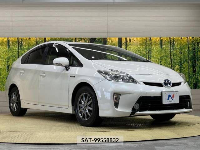Toyota PRIUS 2013-11 255372-16
