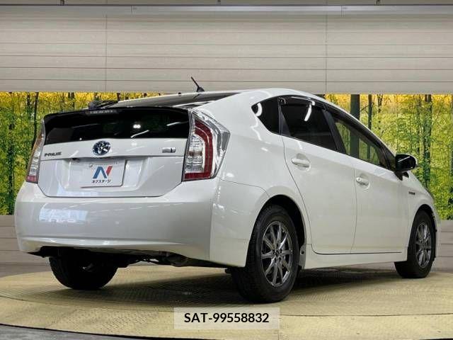 Toyota PRIUS 2013-11 255372-17