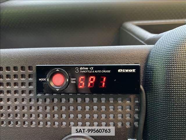 Toyota SPADE 2020-03 383409-29