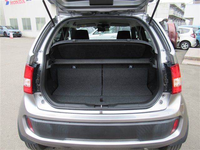 Suzuki IGNIS 2018-02 13363-5