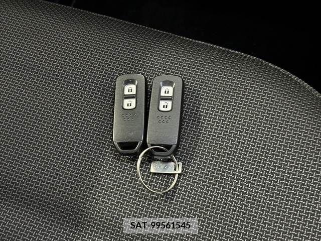 Honda N-VAN 2019-02 365644-5