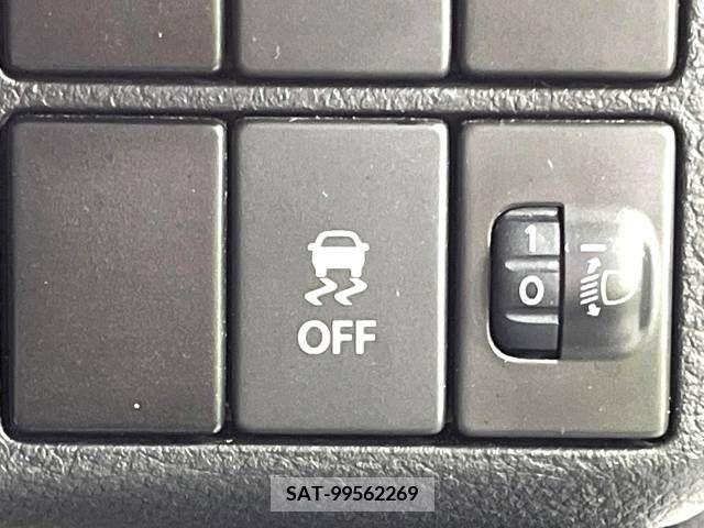 Suzuki ALTO 2018-11 305090-7