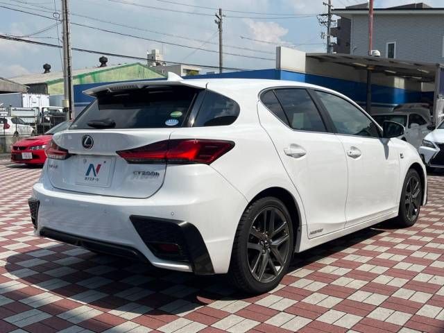 Lexus CT 2018-04 13526-15