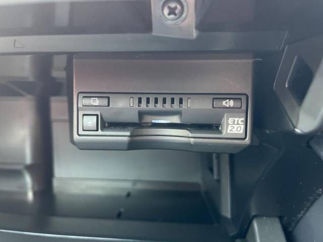 Lexus CT 2018-04 13526-3