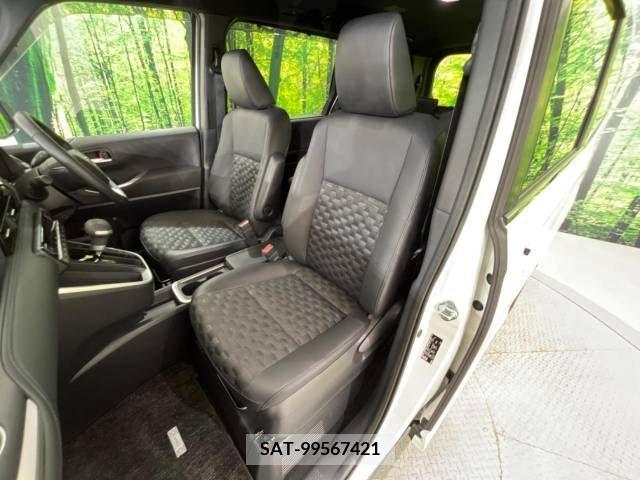 Toyota VOXY HYBRID 2023-08 343785-8