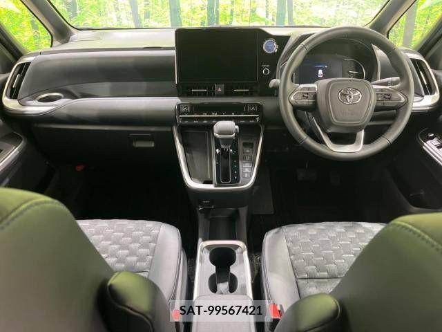 Toyota VOXY HYBRID 2023-08 343785-1
