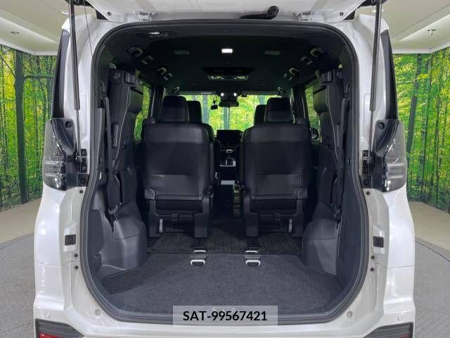 Toyota VOXY HYBRID 2023-08 343785-11
