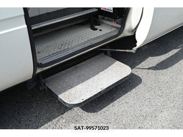 Toyota COASTER 2016-06 348903-14