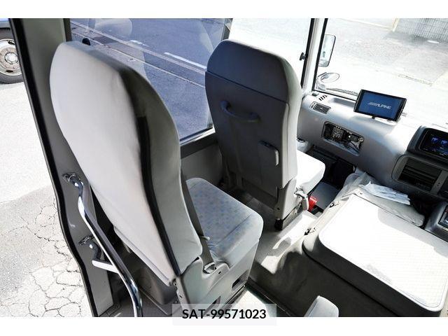 Toyota COASTER 2016-06 348903-11