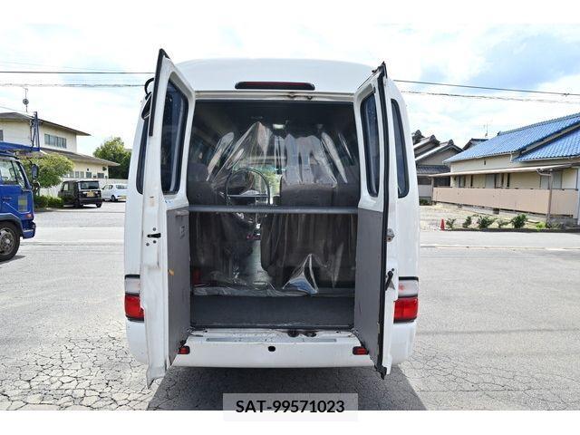 Toyota COASTER 2016-06 348903-16