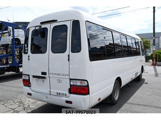 Toyota COASTER 2016-06 348903-4