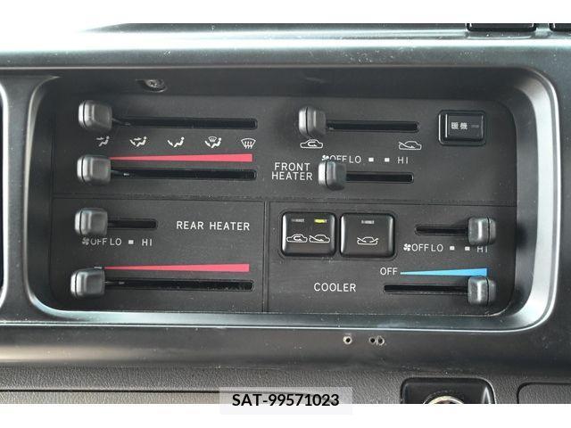 Toyota COASTER 2016-06 348903-18