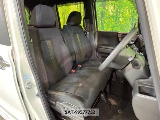 Honda N BOX CUSTOM 2019-09 279091-9