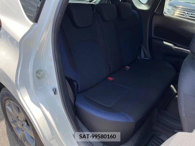 Nissan NOTE 2018-05 329462-9