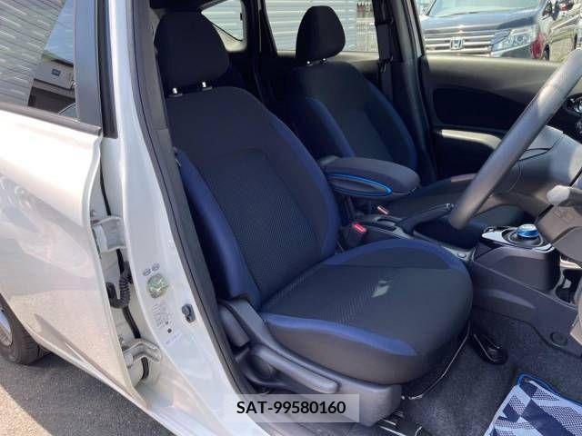 Nissan NOTE 2018-05 329462-8