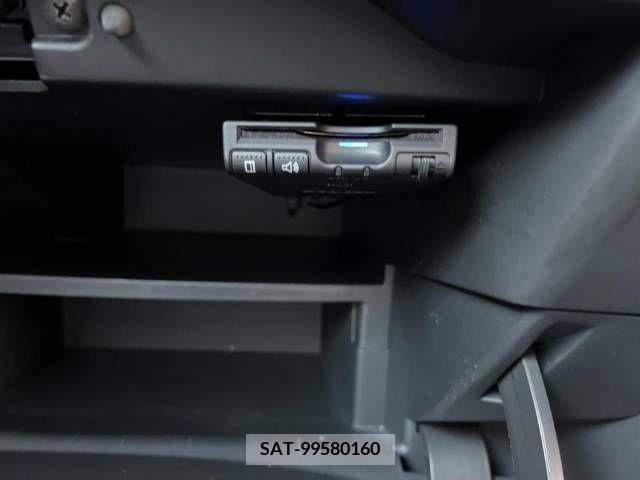 Nissan NOTE 2018-05 329462-6