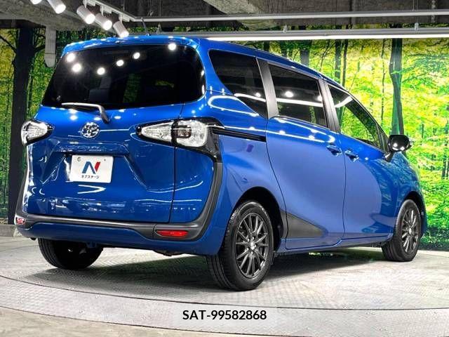Toyota SIENTA 2016-11 368169-18