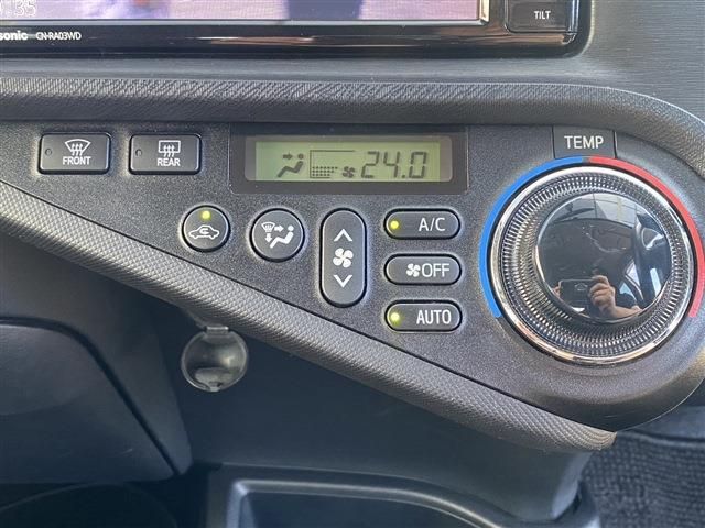 Toyota AQUA 2013-11 21749-8