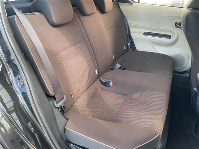 Toyota AQUA 2013-11 21749-12
