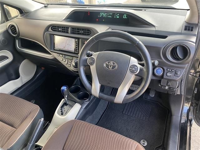 Toyota AQUA 2013-11 21749-4