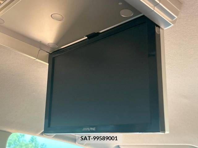 Toyota VOXY 2012-01 289217-2