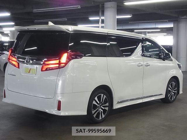 Toyota ALPHARD 2018-07 210359-1