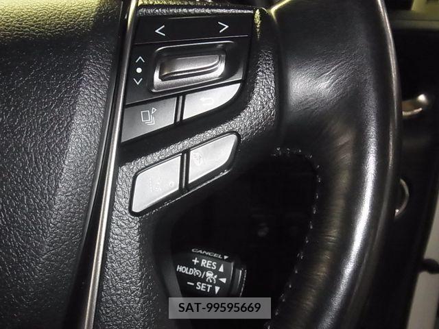 Toyota ALPHARD 2018-07 210359-20