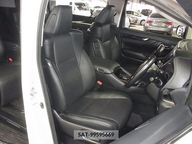 Toyota ALPHARD 2018-07 210359-11