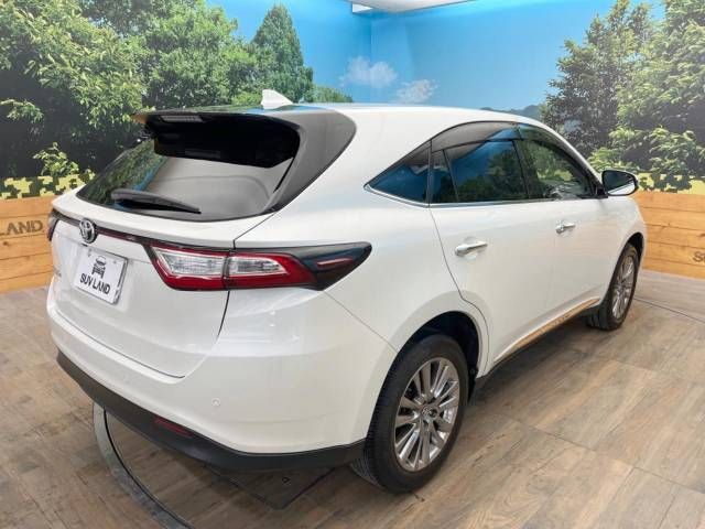 Toyota HARRIER 2018-08 6853-17